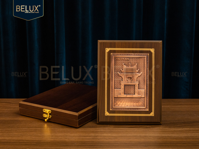 Hộp tranh Khuê Văn Các bằng đồng đỏ 22x17cm